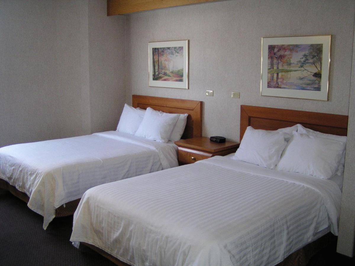 Sleep Inn Брейсбридж Экстерьер фото