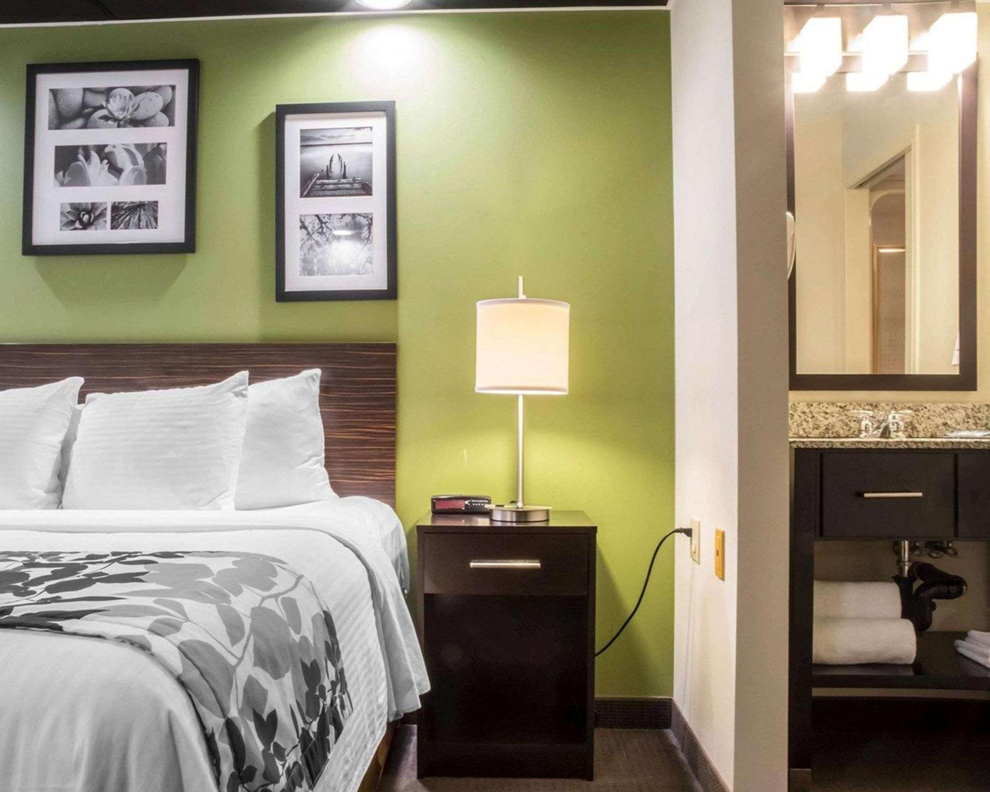Sleep Inn Брейсбридж Экстерьер фото